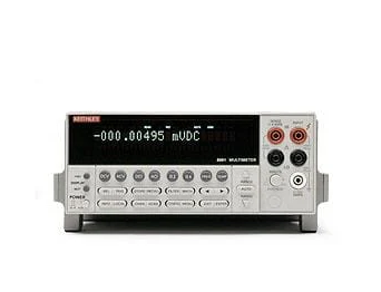 Keithley 2001 系列：配有掃描功能的 7½ 位萬用表